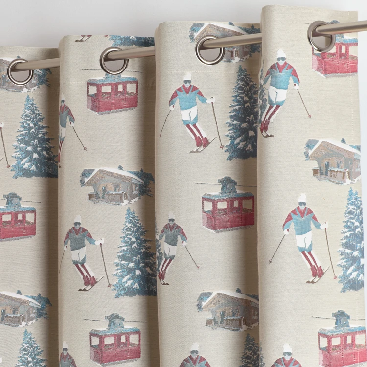 Rideau jacquard à œillets avec motifs skieurs et sapins