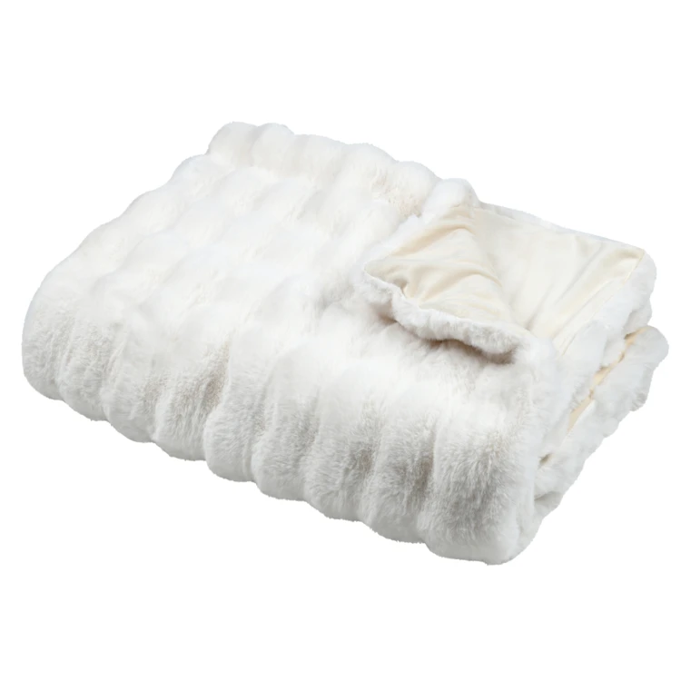 Plaid fausse fourrure moelleux