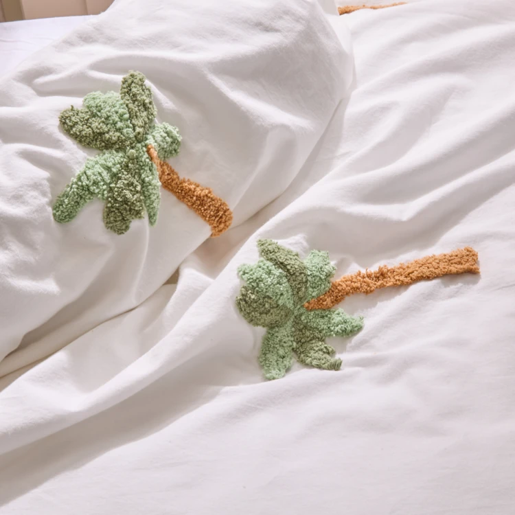 Parure de lit enfant 2 pièces coton tufté palmier housse + taie