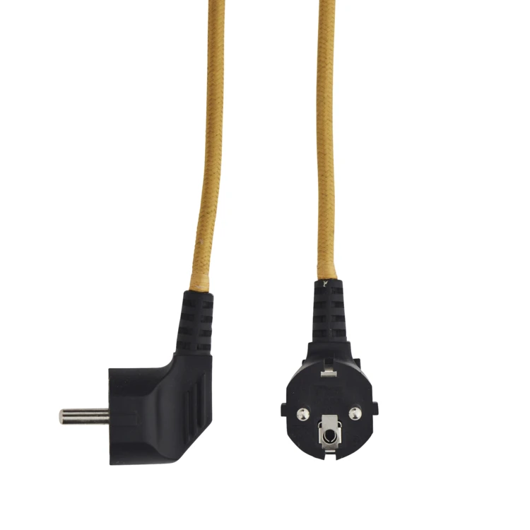 Lampe à poser en fer émaillé avec abat-jour dôme