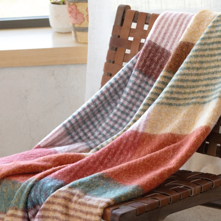 Plaid à carreaux aspect mohair doux