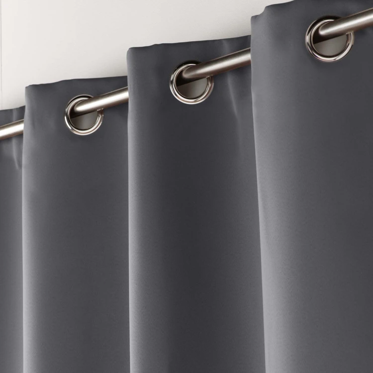 Rideau court obscurcissant 90 % adapté radiateur