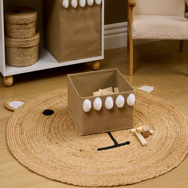Boîte de rangement pliable avec pompons