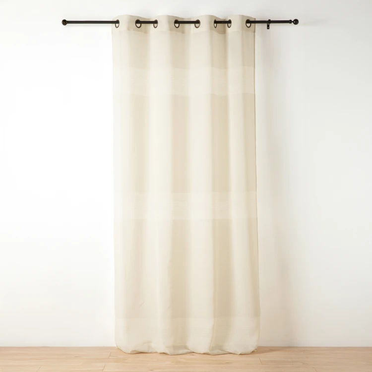 Voilage tamisant ajouré à esprit macramé