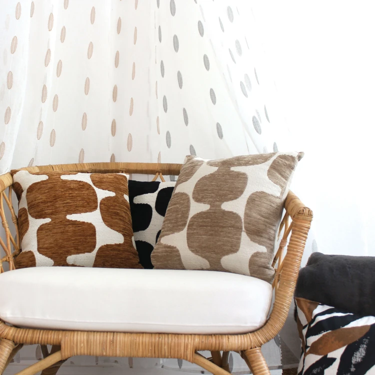 Coussin décoratif déhoussable jacquard motif moderne