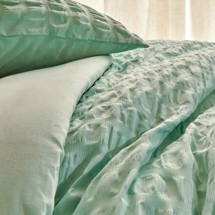 Parure de lit 3 pièces à rayures plissées