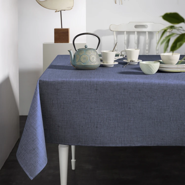 Nappe rectangulaire en polycoton enduit anti-tache unie