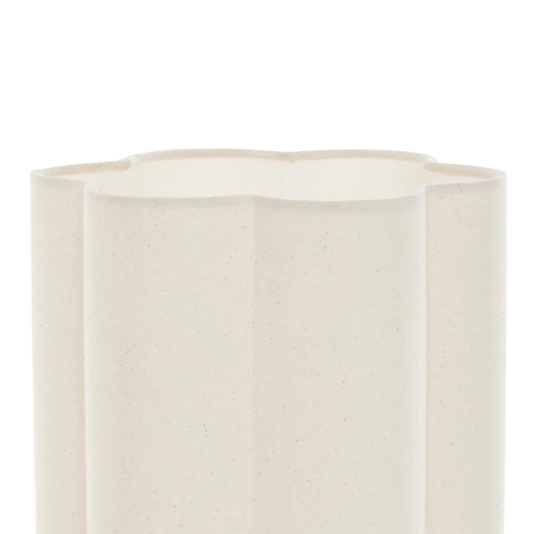 Lampadaire design en acier et béton