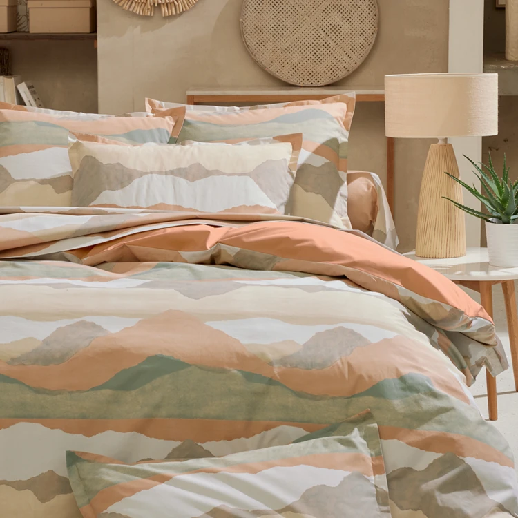 Funda de almohada en percal de algodón con paisaje abstracto