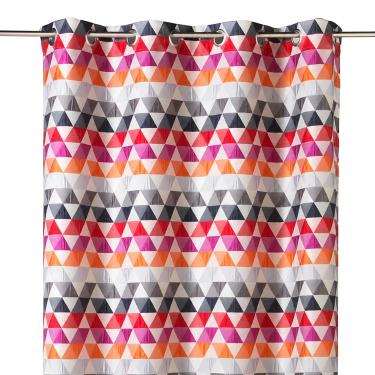 Rideau d'ameublement motifs triangles