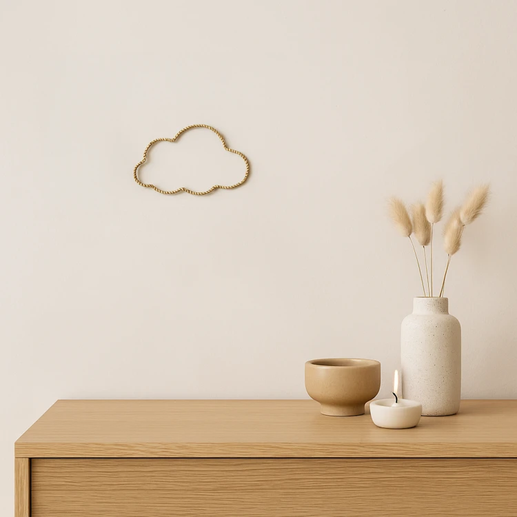 Déco murale nuage fil laiton torsadé