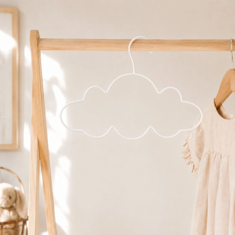 Perchas con forma de nube - 3 unidades