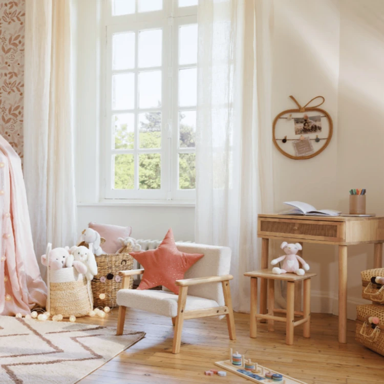 Fauteuil pour enfant à bouclettes