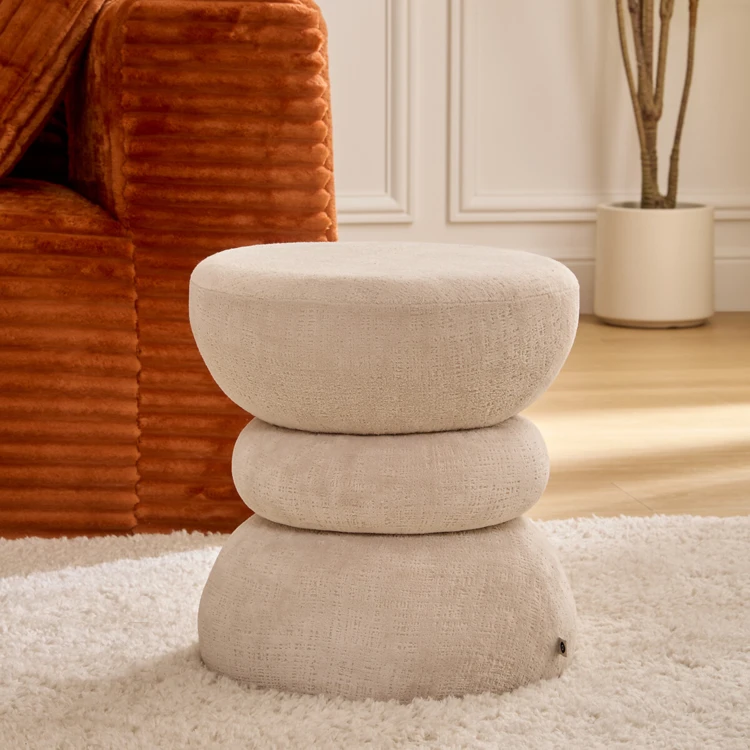 Pouf totem rembourré