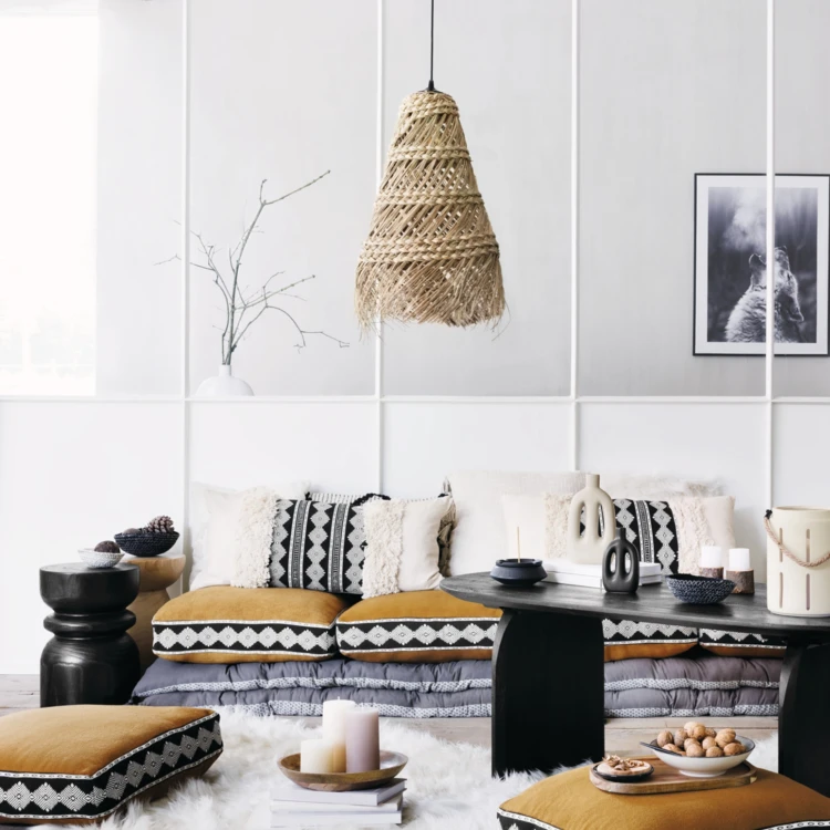 Lampada a sospensione con frange