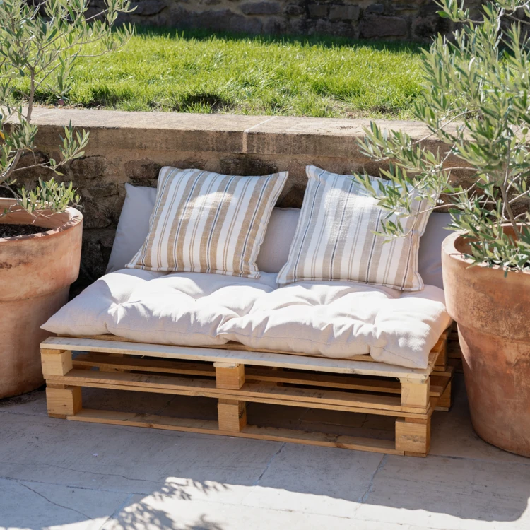 Materasso imbottito per esterni in tessuto olefine outdoor