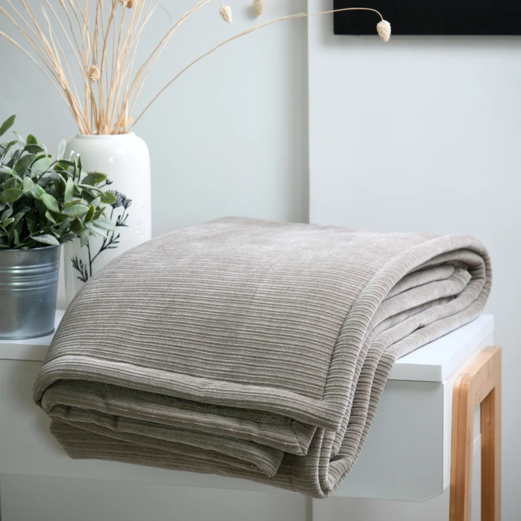 Plaid côtelé ultra doux