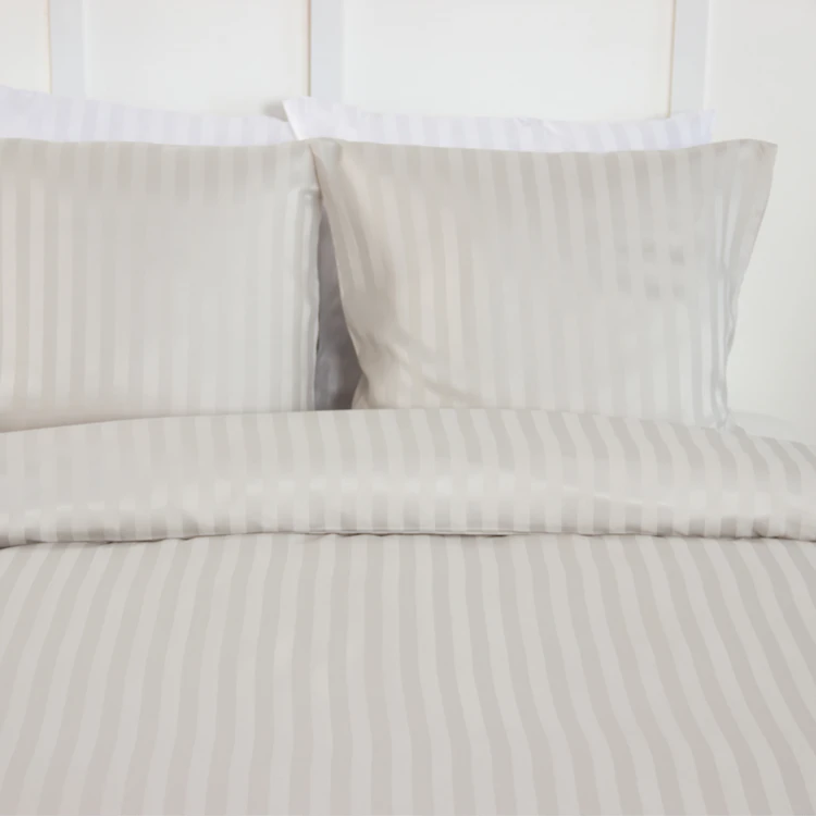 Set di biancheria da letto 3 pezzi in raso a righe sottili, copertina + federe