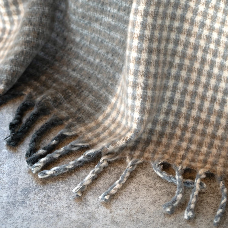 Plaid à carreaux aspect mohair doux