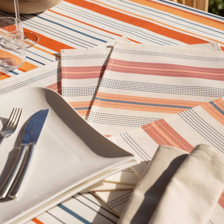 Mantel individual rectangular revestido