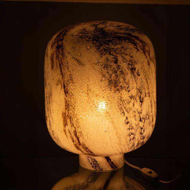Lampe à poser en verre
