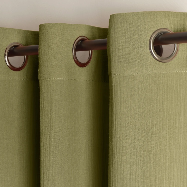 Vorhang aus gesiebter Baumwollgaze mit Ösen