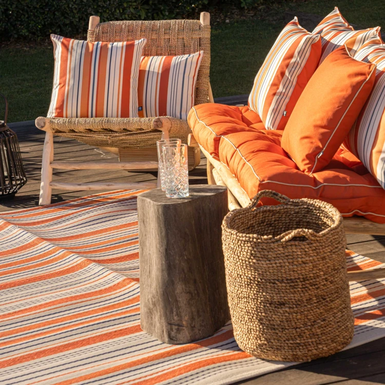 Tapis d’extérieur rayé