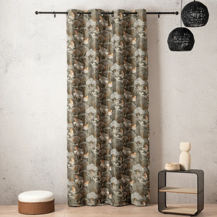 Verdunkelnder Jacquard-Vorhang mit japanisierendem Tigermuster, elegant und exotisch