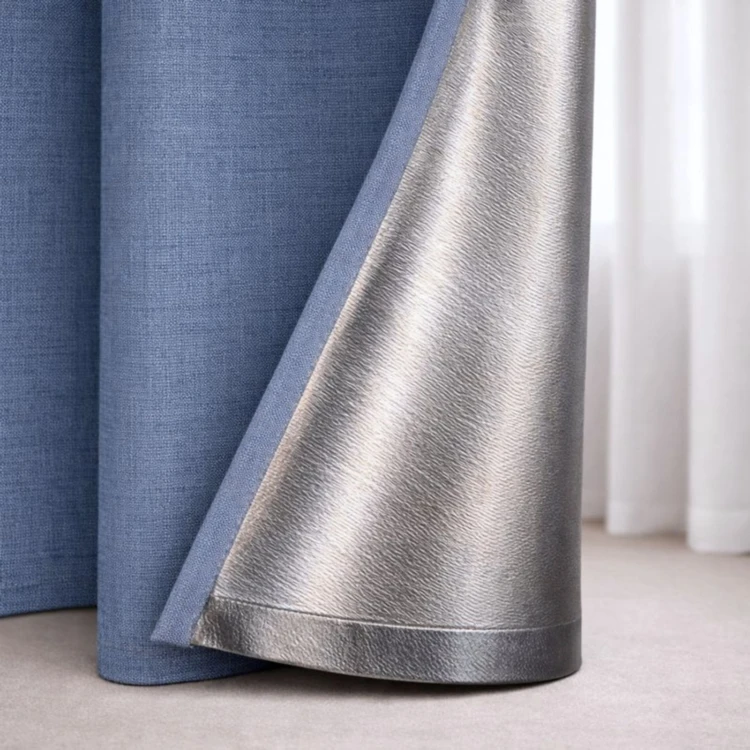 Tissu occultant et isolant thermique métallisé