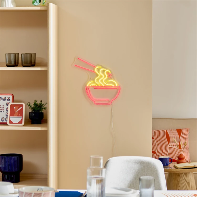 Lampada da parete a LED a forma di ciotola di noodles