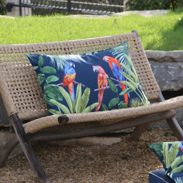 Coussin outdoor à motif perroquet