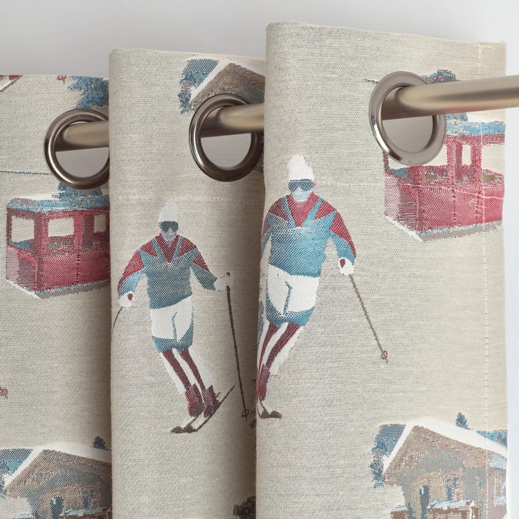 Rideau jacquard à œillets avec motifs skieurs et sapins