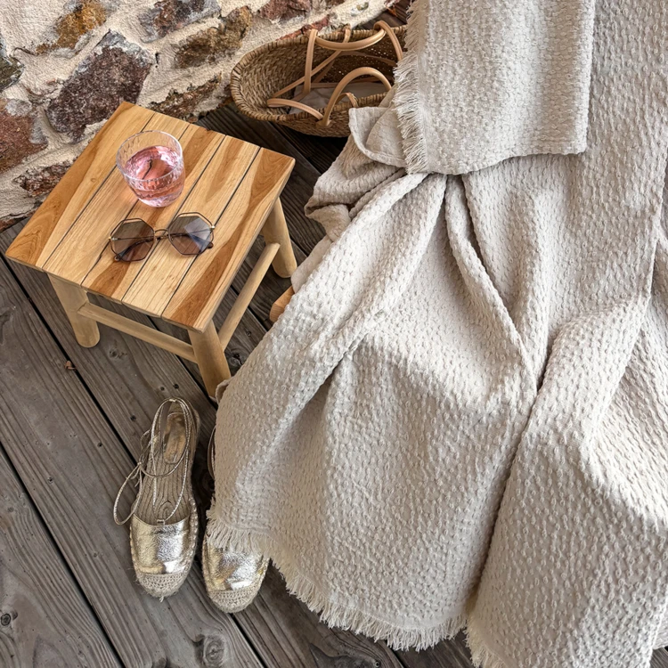 Plaid en coton jacquard à motif goutte d’eau