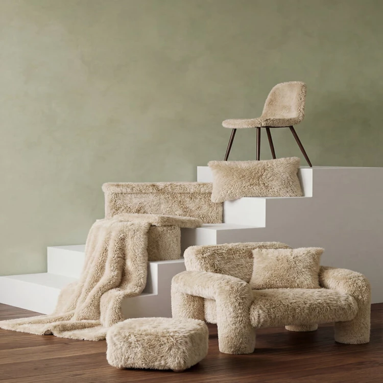 Pouf pieghevole con contenitore integrato
