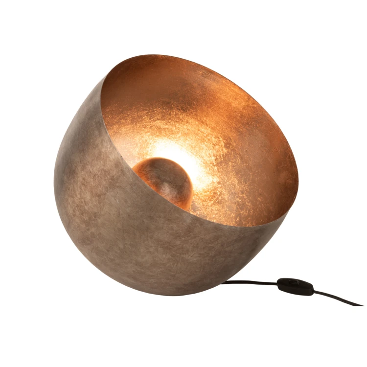Lampe de salon en métal