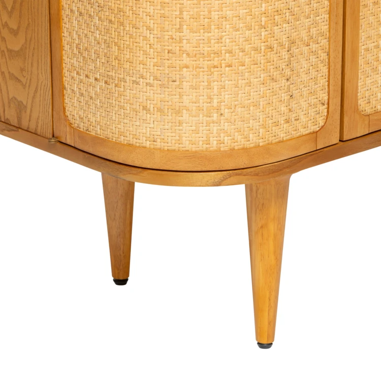 Aparador de madera de 4 puertas con mimbre