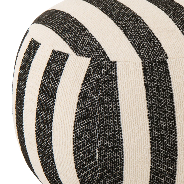 Runder Pouf aus gestreiftem Stoff