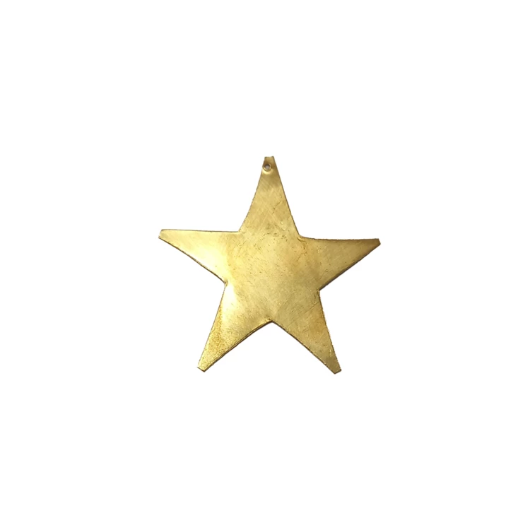 Estrella plana de latón