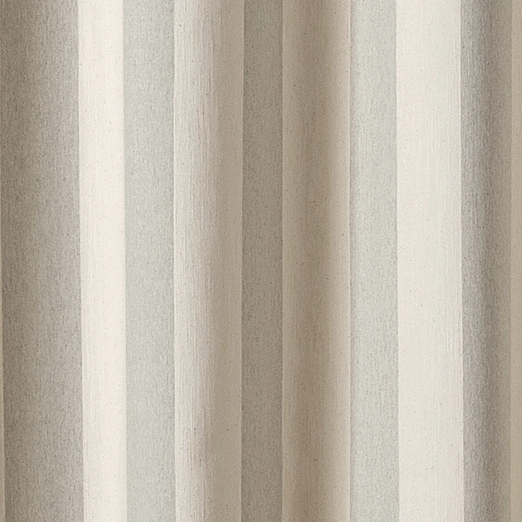 Rideau à rayures verticales en armure satin avec œillets