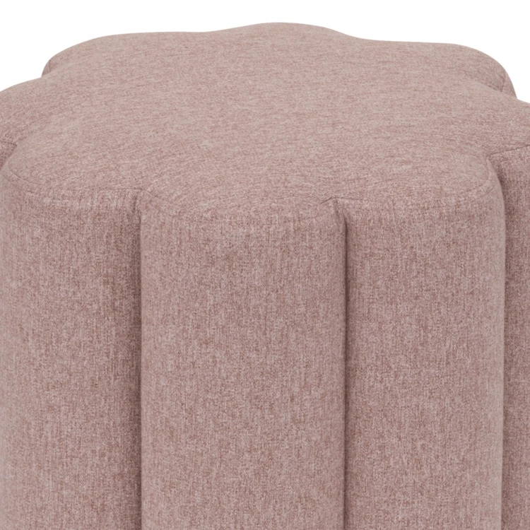 Blumenförmiger Pouf