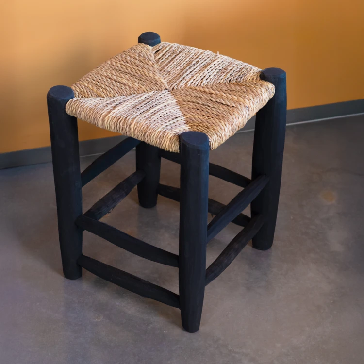 Tabouret marocain noir en bois