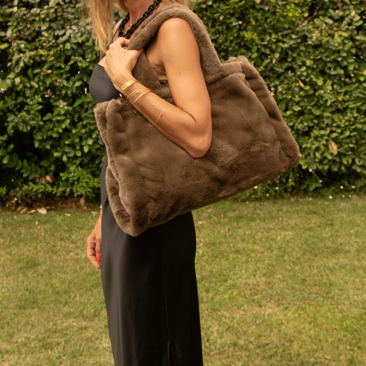 Sac cabas effet doudou avec fermeture aimantée
