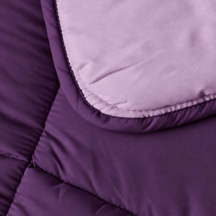 Couette chaude microfibre bicolore 400 gr/m2