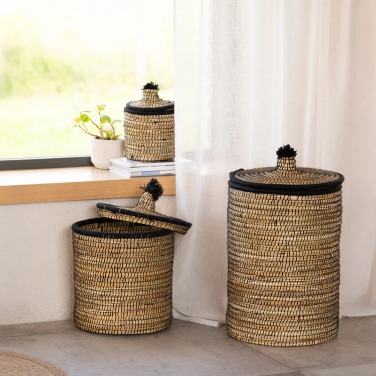 Panier à linge en fibres naturelles et laine