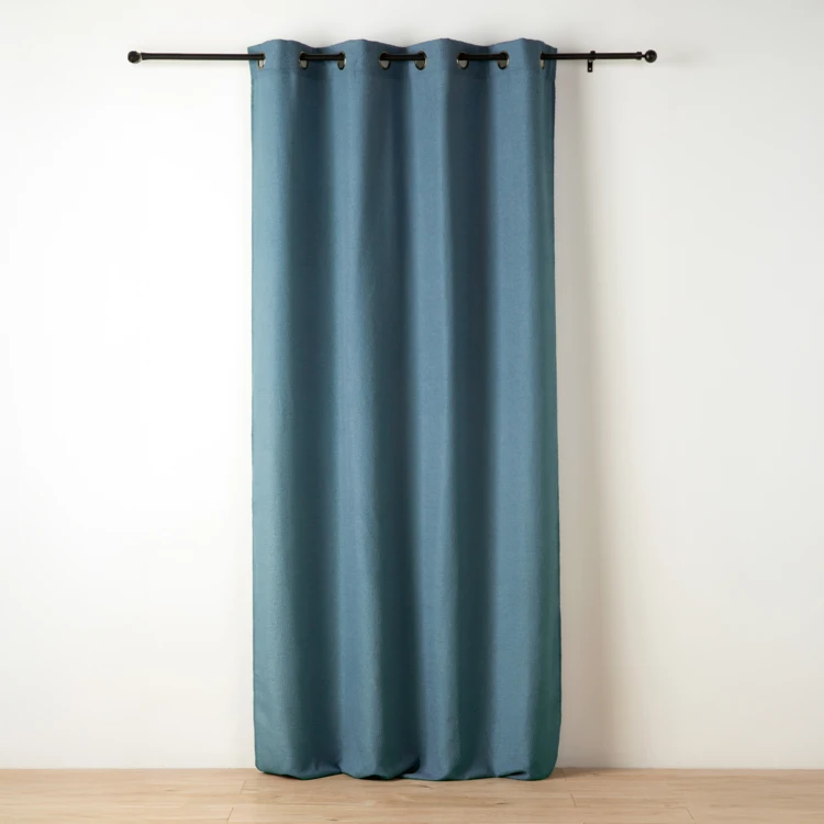 Siebvorhang mit strukturiertem Garn