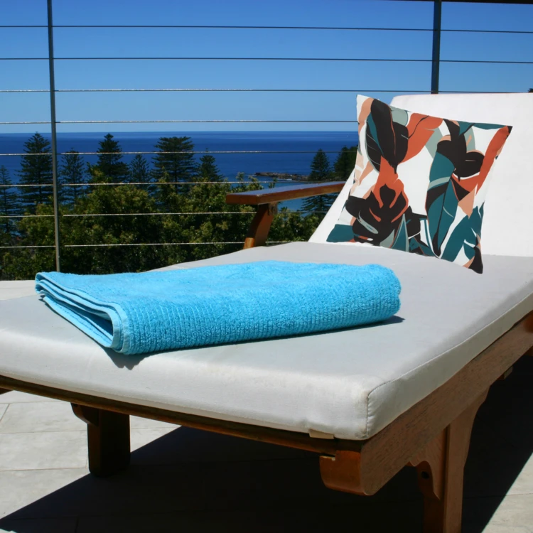 Coussin extérieur imprimé feuilles