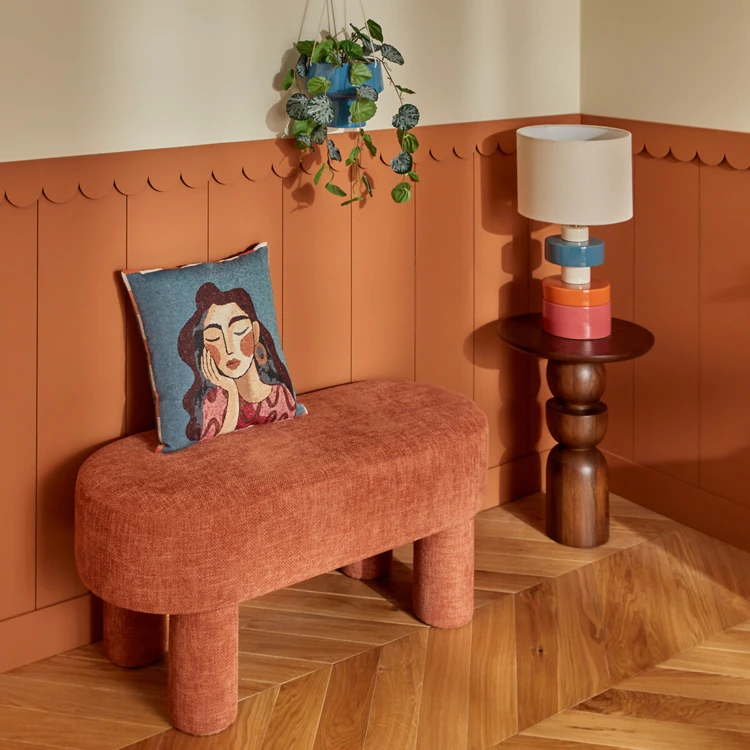 Almofada decorativa em jacquard com motivo de retrato