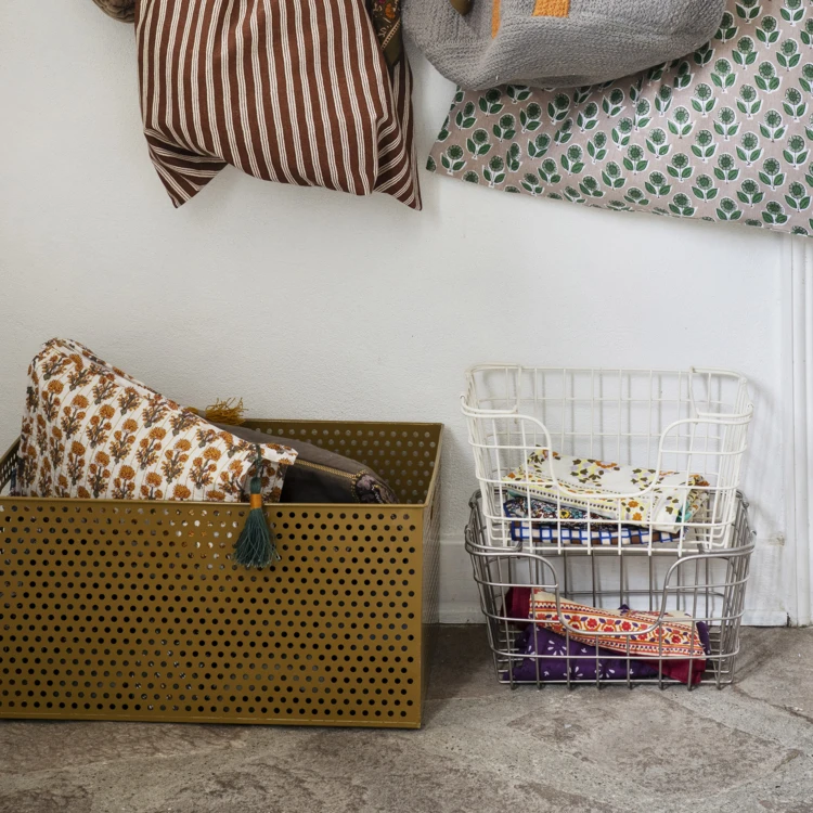 Cesta apilable de alambre para guardar cosas