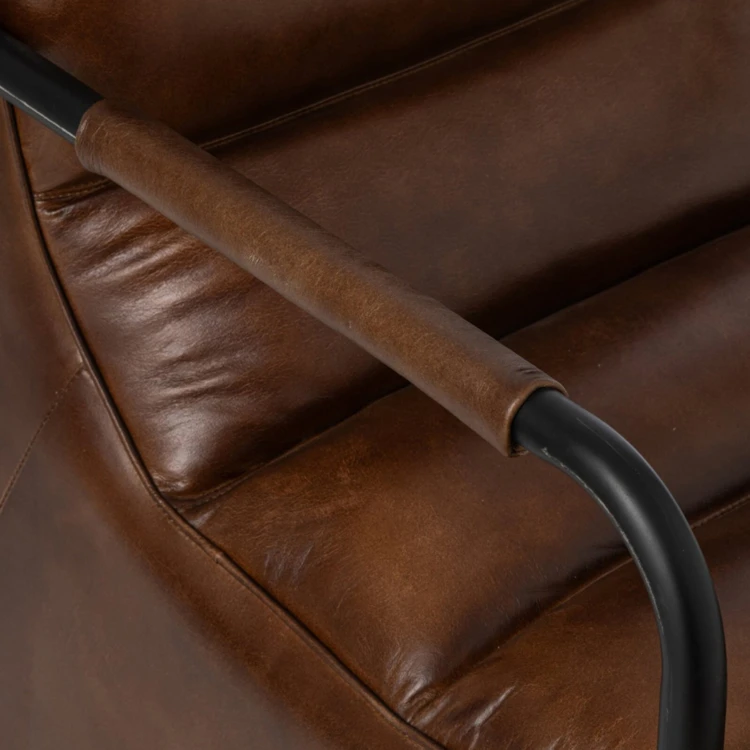 Fauteuil en cuir