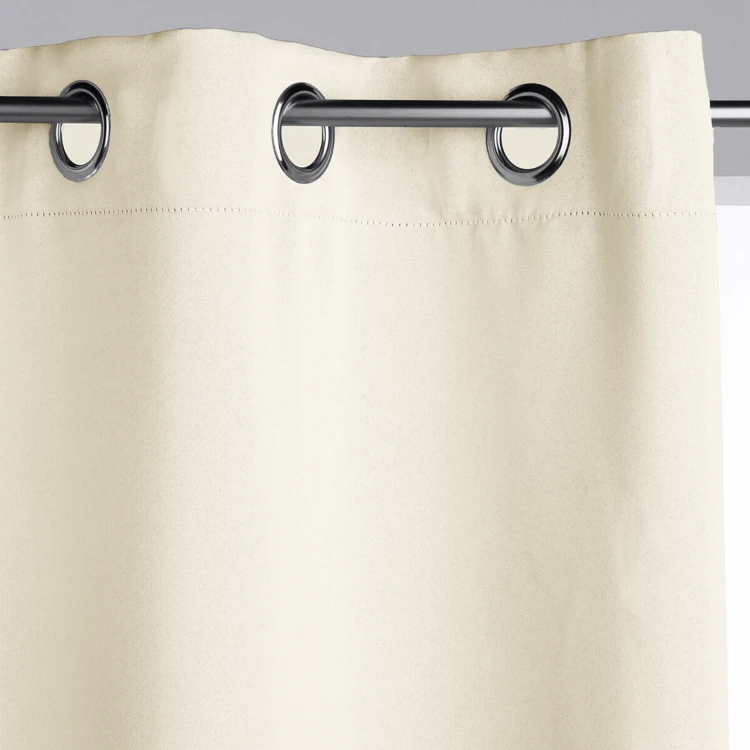 Cortina con ojales aislante térmico con forro polar